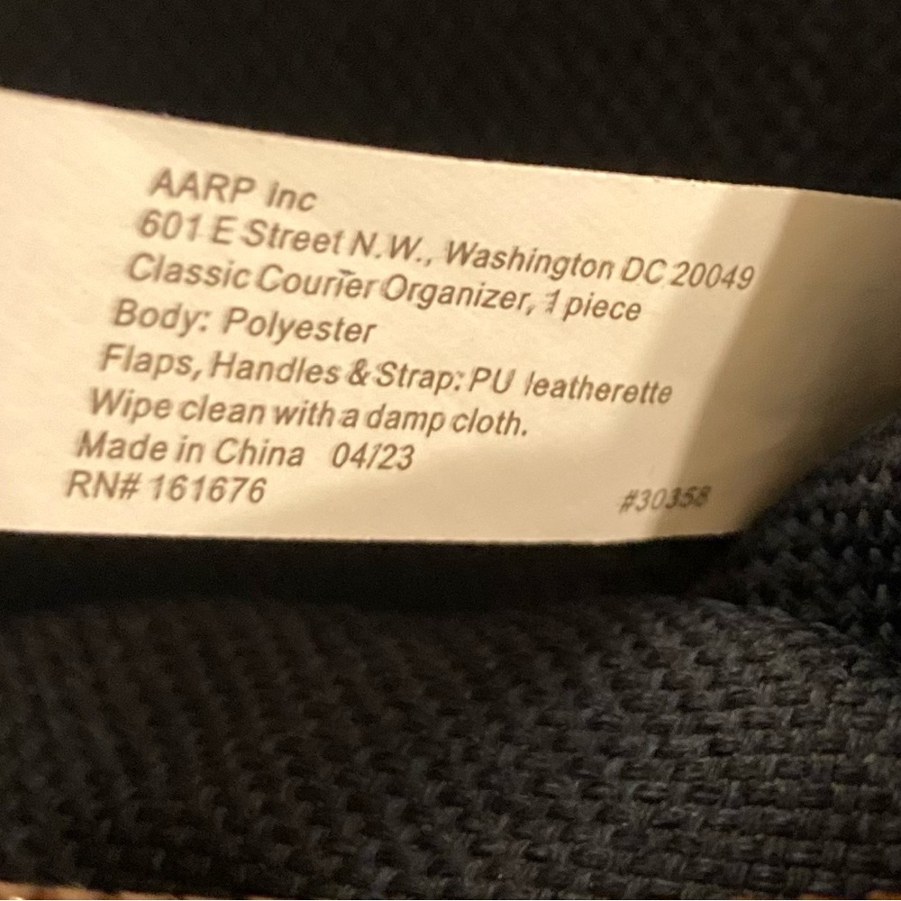 AARP Handbag - Picture 5 of 5